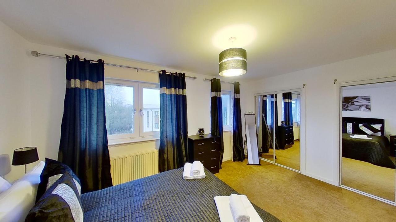 Orange Town House - Shaw Road, Only 6 Minutes To City Centre Aberdeen Kültér fotó